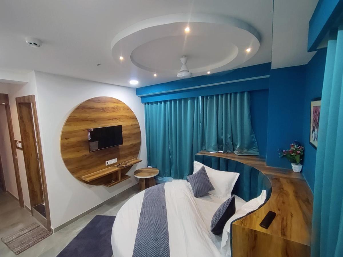 Hotel Lee Park Ахмедабад Екстер'єр фото